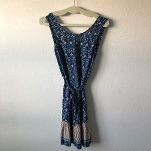 Cute dress Navy with floral and paisley design